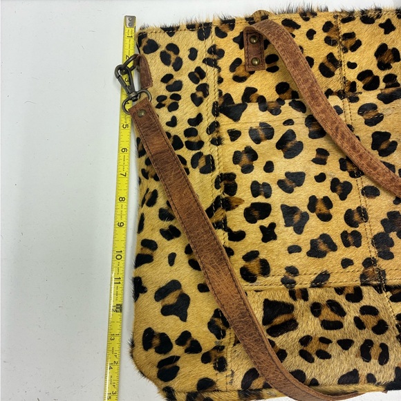 American Darling Hair on Cowhide Leopard Print Tote - Picture 7 of 8